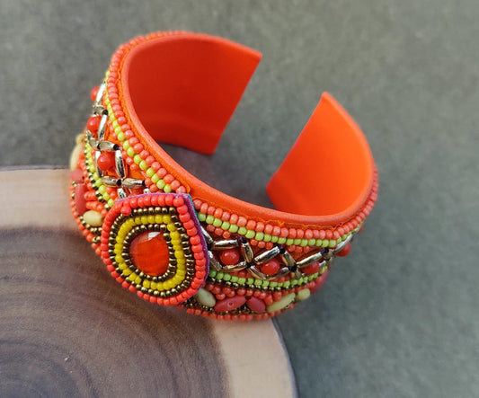 Abstract orange colorful beaded bracelet