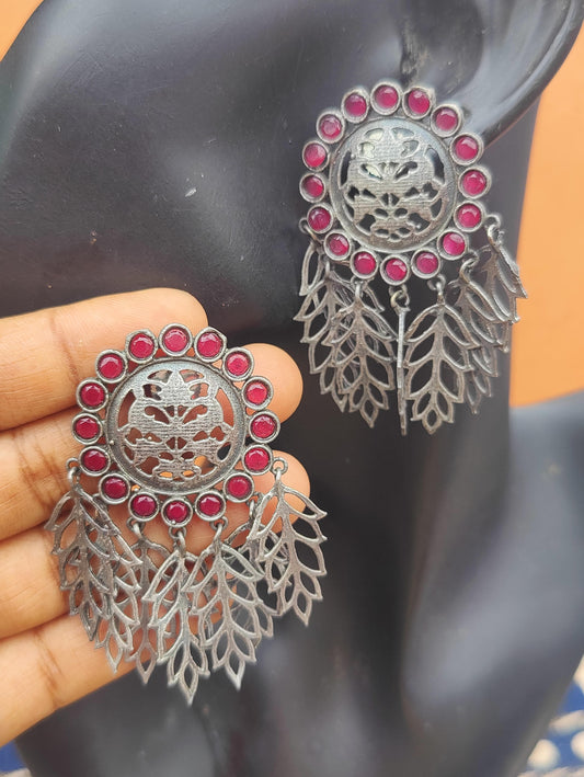 Maroon beautiful Leaf attached Earing