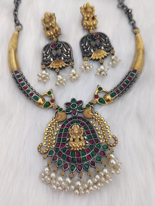 Red green color Laxmiji necklace set